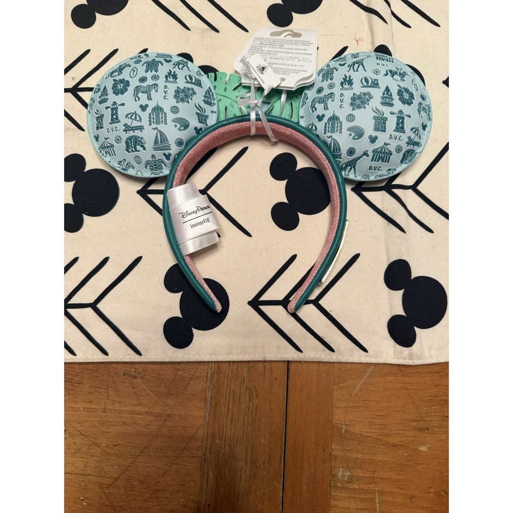 2024 Disney Parks DVC Loungefly Vacation Club Pink Green Ears Headband NEW! - Picture 2 of 2